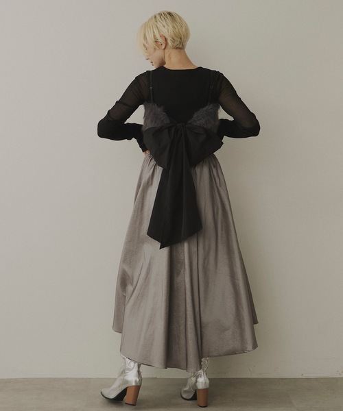 VIOLETTA(ヴィオレッタ)の「バックリボンボリュームファービスチェ(その他トップス・レディース・チャコールグレー/ブルー/ブラック/ホワイト/レッド・FREE)」の14枚目の写真