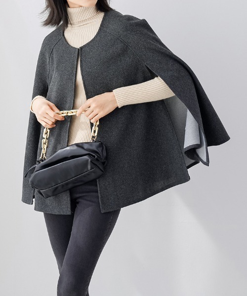 a lot of love（ア ロット オブ ラブ）の「アームスリット ノーカラーポンチョ（ポンチョ・レディース・アイボリー/ブラック/ブラウン/グレー・FREE）」の16枚目の写真