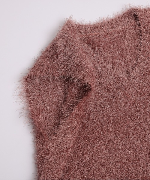 AMELY（エミリー）の「ラメ入りシャギーニットベスト（ベスト・レディース・ベージュ/グレー/ブラック/ピンク系その他・フリー/L）」の12枚目の写真