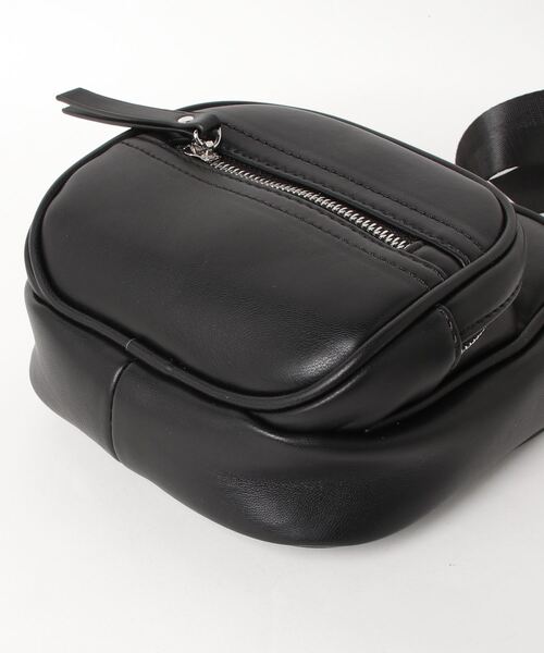 Figments（フィグメンツ）の「エコレザーショルダーバッグ（ショルダーバッグ・レディース・ブラック・FREE）」の4枚目の写真