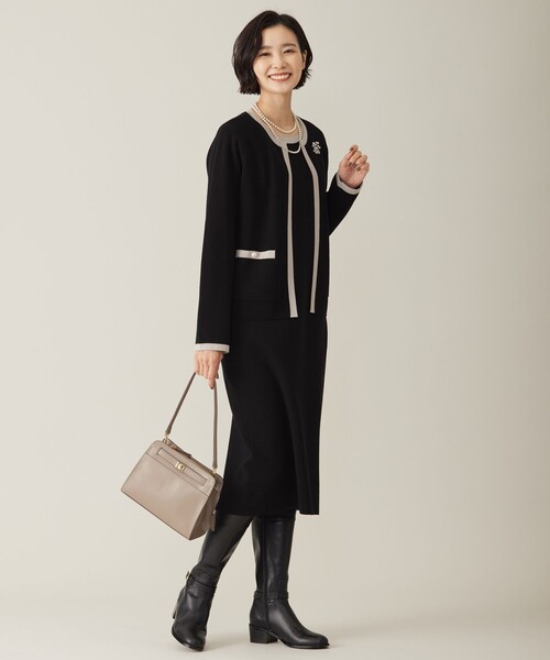 J.PRESS(ジェイプレス)の「【WEB限定カラーあり・洗える】TRIM RAYON STRETCH ニット ワンピース(ワンピース・レディース・ベージュ系/ネイビー系/ブラック系・9/11)」の6枚目の写真