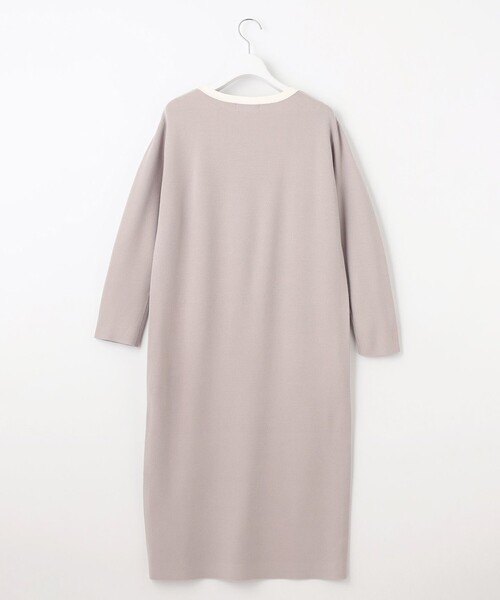 J.PRESS(ジェイプレス)の「【WEB限定カラーあり・洗える】TRIM RAYON STRETCH ニット ワンピース(ワンピース・レディース・ベージュ系/ネイビー系/ブラック系・9/11)」の13枚目の写真