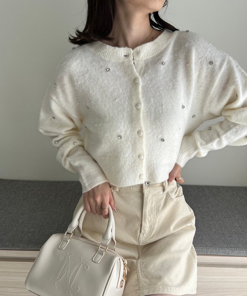 one after another NICE CLAUP(ワンアフターアナザーナイスクラップ)の「キラキラビジューニット(ニット/セーター・レディース・ピンク/オフホワイト/グレー/ブラック・FREE)」の6枚目の写真