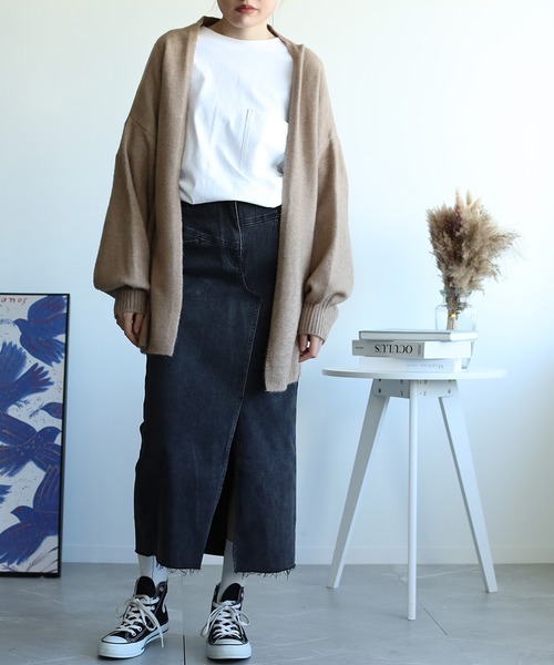 aimoha(アイモハ)の「前スリットアシンメトリー異素材デニムタイトスカート(スカート・レディース・ブラック/グレー・X-LARGE/SMALL/MEDIUM/LARGE)」の5枚目の写真