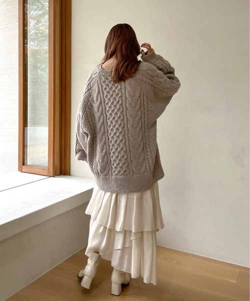 Olu.（オルドット）の「オーバーサイズランダムケーブルニット（ニット/セーター・レディース・アイボリー/グレイッシュベージュ/バーガンディー・FREE）」の20枚目の写真