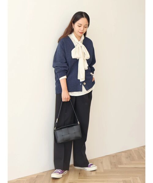 AMERICAN HOLIC（アメリカンホリック）の「MIXVネックニット