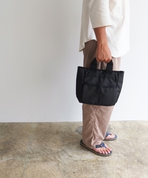 COMMON WARE（コモンウェアー）の「EM : NoiR ノアール Approach mini tote　アプローチミニトート　ゴルフカートバッグ　お散歩バッグ（トートバッグ・メンズ・ブラック/ブラック系その他・FREE）」の13枚目の写真
