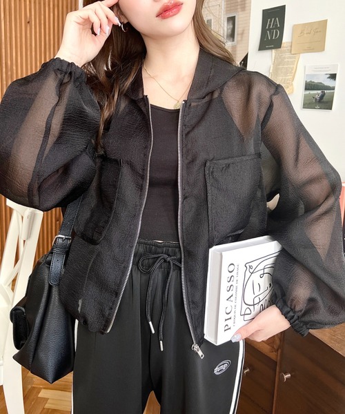 moment+（モーメントプラス）の「オーガンジーシアーフードブルゾン