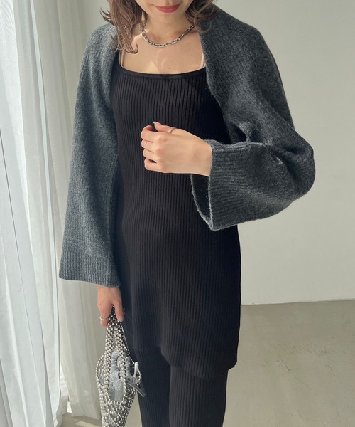 LOWRYS FARM（ローリーズファーム）の「ボレロ＊レイヤードキャミ３Ｐ　971119（つなぎ/オールインワン・レディース・ブラック/ブラウン/イエロー・FREE）」の15枚目の写真