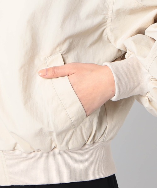 Grand PARK(グランドパーク)の「ノーカラーボリュームスリーブブルゾン(ブルゾン・レディース・ネイビー/ナチュラル/ライトグリーン・FREE)」の16枚目の写真