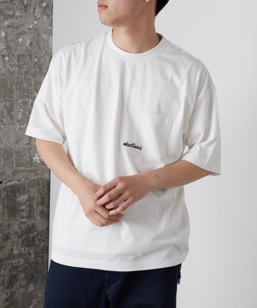 WILD THINGS（ワイルドシングス）の「【WILDTHINGS別注】ロゴ刺繍半袖Tシャツ（Tシャツ/カットソー・メンズ・ホワイト/グレー/チャコールグレー/ネイビー・MEDIUM/LARGE）」の10枚目の写真