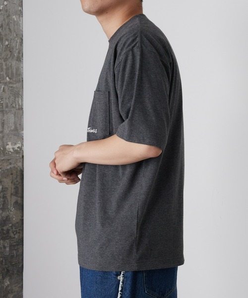 WILD THINGS（ワイルドシングス）の「【WILDTHINGS別注】ロゴ刺繍半袖Tシャツ（Tシャツ/カットソー・メンズ・ホワイト/グレー/チャコールグレー/ネイビー・MEDIUM/LARGE）」の20枚目の写真