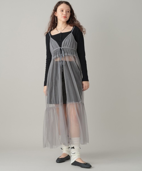 FOREVER 21(フォーエバー トゥエンティーワン)の「フロントリボンラメチュールワンピース(ワンピース・レディース・アイボリー/ブラック/チャコールグレー・FREE)」の10枚目の写真