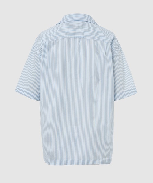 JW Anderson（ジェイダブリューアンダーソン）の「シャツ（シャツ/ブラウス・メンズ・ライトブルー・48/46）」の2枚目の写真