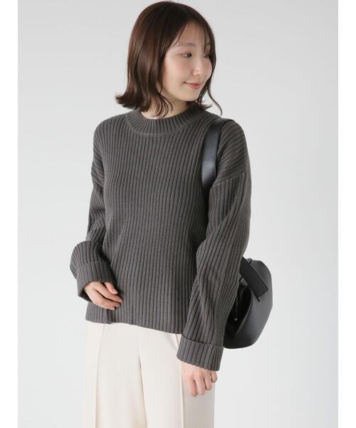 Te chichi TERRASSE（テチチテラス）の「ハイネックターンバックリブニット（ニット/セーター・レディース・ラベンダー/オフホワイト/チャコールグレー・F）」の4枚目の写真