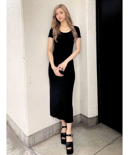 GYDA(ジェイダ)の「BACK OPENカップ付きフレアロングワンピース(ワンピース・レディース・その他1/ブラック・FREE)」の15枚目の写真