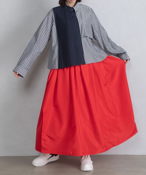 MARECHAL TERRE（マルシャルテル）の「アシンメトリープリーツシャツ（シャツ/ブラウス・レディース・ブラック系/ブルー系その他/ネイビー系/ホワイト系その他・MEDIUM）」の17枚目の写真