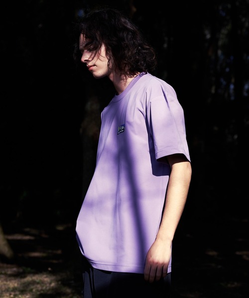 ragged mountain(ラギットマウンテン)の「【RAGGED MOUNTAIN/ラギットマウンテン】 SUTTON ショートスリーブT(Tシャツ/カットソー・メンズ・ホワイト/ブラック/ベージュ/パープル/グレイッシュブルー・MEDIUM/LARGE/X-LARGE)」の9枚目の写真