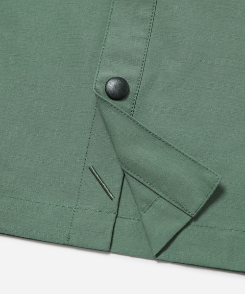 Saturdays NYC(サタデーズ ニューヨークシティ )の「Ryan Utility Ls Shirt(シャツ/ブラウス・メンズ・ブラック/ダークグリーン・L/M)」の6枚目の写真