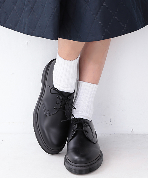 Ray BEAMS（レイビームス）の「【Dr.Martens / CORE 3eye シューズ】（ドレスシューズ・レディース・ホワイト/ブラック・6/4/5/3）」の16枚目の写真