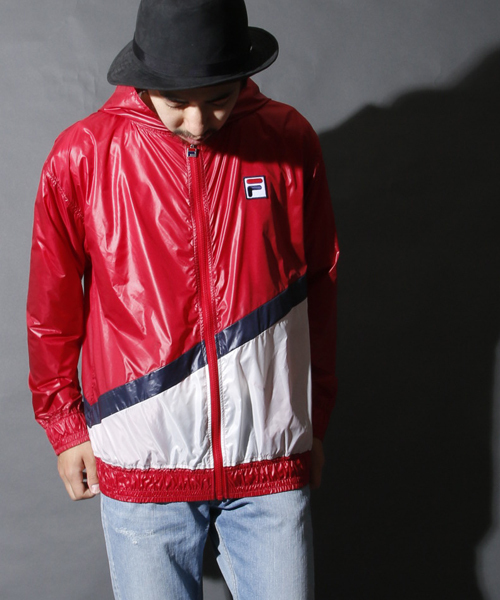 FILA(フィラ)の「FILA × AMERICAN RAG CIE 別注ナイロンパーカー / 113-FIL-FM3560 Π(ナイロンジャケット・メンズ・ホワイト系その他/レッド系その他/ブルー系その他・MEDIUM/LARGE)」の3枚目の写真