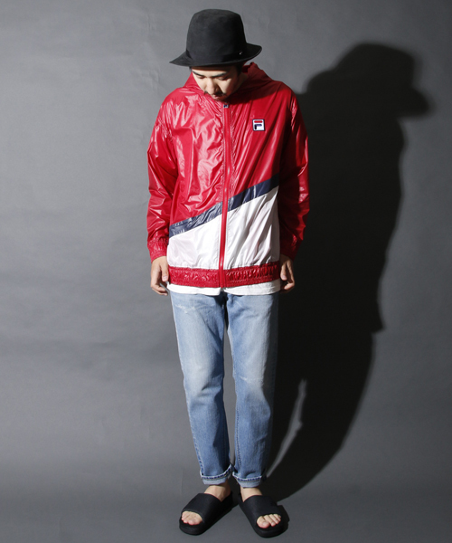 FILA(フィラ)の「FILA × AMERICAN RAG CIE 別注ナイロンパーカー / 113-FIL-FM3560 Π(ナイロンジャケット・メンズ・ホワイト系その他/レッド系その他/ブルー系その他・MEDIUM/LARGE)」の10枚目の写真