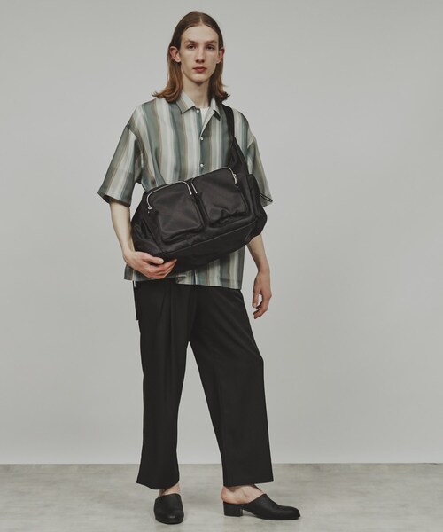 tk.TAKEO KIKUCHI（ティーケータケオキクチ）の「◆ダブルポケットビッグショルダーバッグ（ショルダーバッグ・メンズ・グレー系その他/ブラック系/ブラック・00）」の10枚目の写真