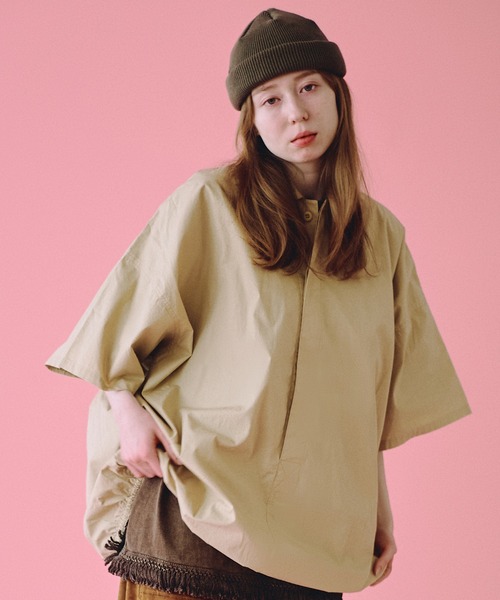 Universal Style Wear(ユニバーサルスタイルウェア)の「Universal Style Wear バルーン プルオーバー シャツ(シャツ/ブラウス・メンズ・ベージュ/ライトグレー/チャコールグレー/ブラック・MEDIUM/LARGE/X-LARGE)」の4枚目の写真