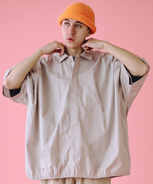 Universal Style Wear(ユニバーサルスタイルウェア)の「Universal Style Wear バルーン プルオーバー シャツ(シャツ/ブラウス・メンズ・ベージュ/ライトグレー/チャコールグレー/ブラック・MEDIUM/LARGE/X-LARGE)」の1枚目の写真