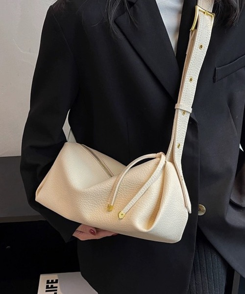 ANOTHER S（アナザーエス）の「フェイクレザーショルダーバッグ