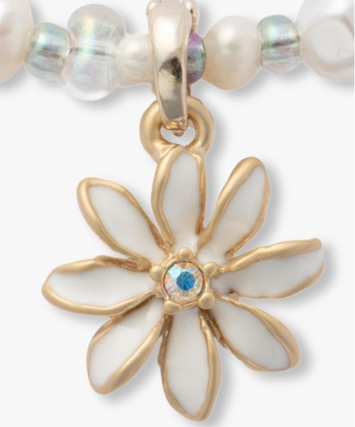 ANNA SUI(アナスイ)の「ティアレ 薔薇 モチーフ ネックレス(ネックレス・レディース・ホワイト・FREE)」の4枚目の写真