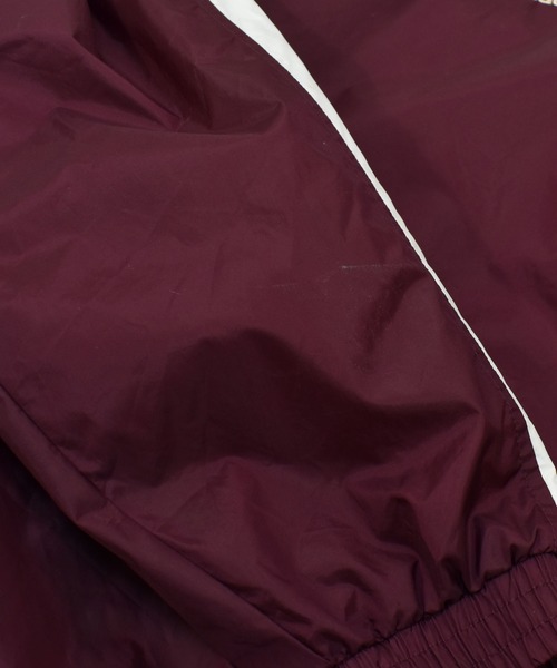 adidas（アディダス）の「【ヴィンテージ古着】adidas/アディダス パフォーマンスロゴ プルオーバーナイロンジャケット（ナイロンジャケット・メンズ・バーガンディー・X-LARGE）」の12枚目の写真