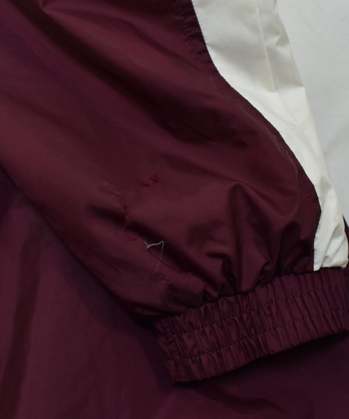 adidas（アディダス）の「【ヴィンテージ古着】adidas/アディダス パフォーマンスロゴ プルオーバーナイロンジャケット（ナイロンジャケット・メンズ・バーガンディー・X-LARGE）」の15枚目の写真