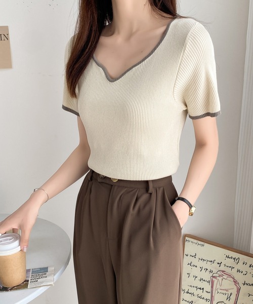ABITOKYO(アビトーキョー)の「配色ニットスキッパネックトップス(ニット/セーター・レディース・ブラック/アイボリー/ベージュ・FREE)」の7枚目の写真