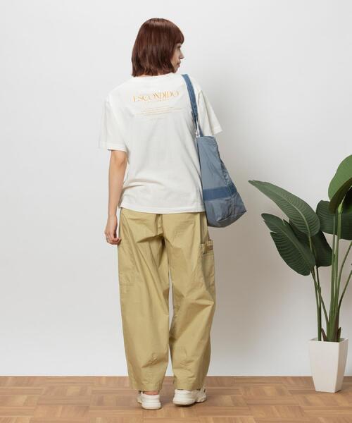 Right-on(ライトオン)の「Other(ソノタ)フォトプリント半袖Tシャツ(Tシャツ/カットソー・レディース・ホワイト×ブルー/ホワイト・S/M/L)」の17枚目の写真