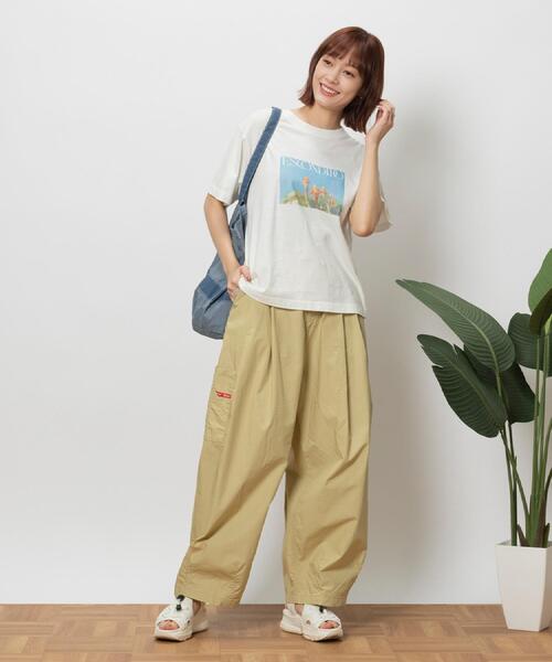 Right-on(ライトオン)の「Other(ソノタ)フォトプリント半袖Tシャツ(Tシャツ/カットソー・レディース・ホワイト×ブルー/ホワイト・S/M/L)」の15枚目の写真