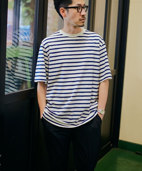 SHIPS(シップス)の「SHIPS: カスリ マルチ ボーダー Tシャツ(Tシャツ/カットソー・メンズ・ネイビー/ブラック/ライトグリーン/ブラウン・X-LARGE/LARGE/MEDIUM/SMALL)」の9枚目の写真