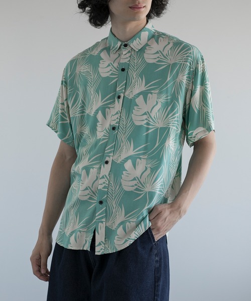 aimoha(アイモハ)の「aimoha menTROPICAL SERENITY ALOHA SHIRT(シャツ/ブラウス・メンズ・ブラック/ライトグレー/ネイビー・XX-LARGE/XXX-LARGE)」の2枚目の写真
