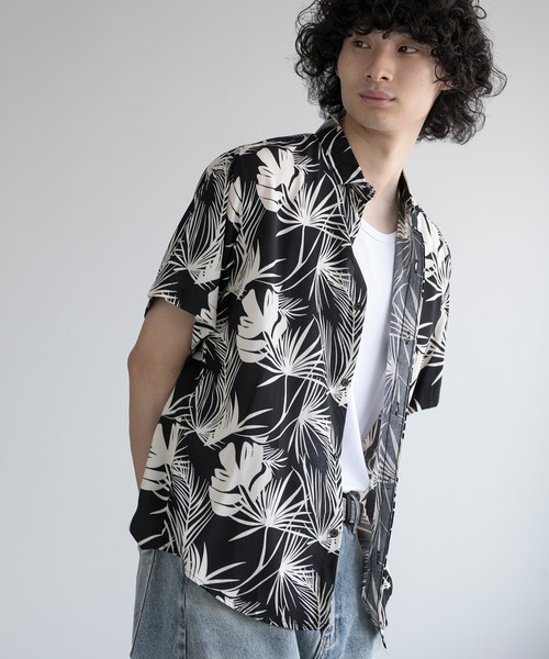 aimoha(アイモハ)の「aimoha menTROPICAL SERENITY ALOHA SHIRT(シャツ/ブラウス・メンズ・ブラック/ライトグレー/ネイビー・XX-LARGE/XXX-LARGE)」の1枚目の写真