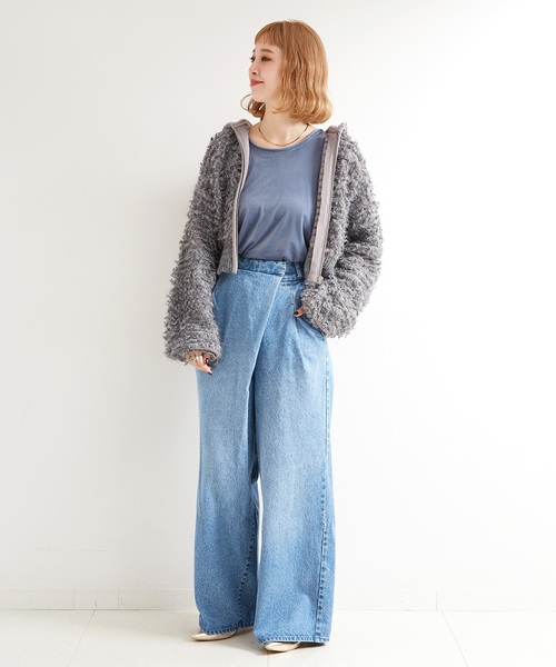 B.C STOCK(ベーセーストック)の「Gleamy/グリーミー ベロアタンクトップ(タンクトップ・レディース・ブラウン/ブルー/イエロー/パープル/ピンク系その他・FREE)」の13枚目の写真