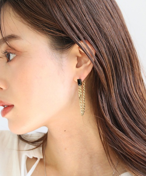 abaskdesign(アバスクデザイン)の「金属アレルギー対応 チェーンカラーステンレスピアス(ピアス(両耳用)・レディース・グリーン/クリア/ブラック・FREE)」の7枚目の写真