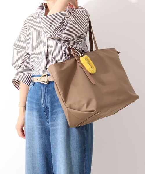 NOLLEY’S(ノーリーズ)の「ナイロントートバッグL(トートバッグ・レディース・ブラック/ベージュ・FREE)」の8枚目の写真