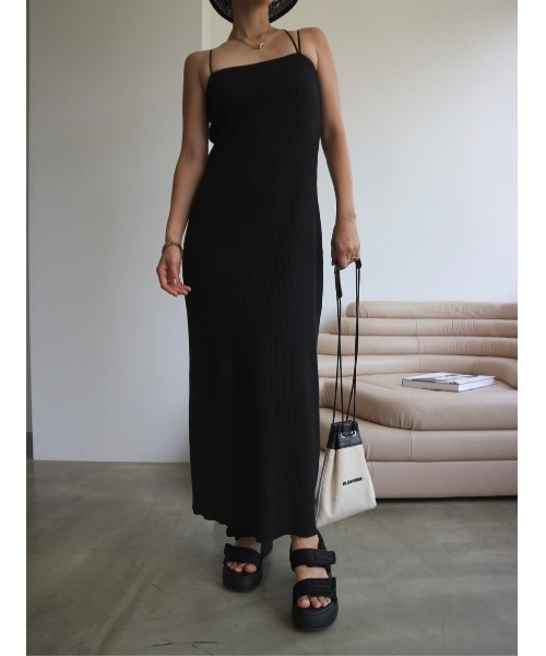 TRUNC（トランクエイティーエイト）の「Line Strap Slim Rib DressⅡ（ワンピース・レディース・ブラック/カーキ・FREE）」の5枚目の写真