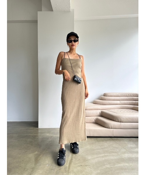 TRUNC（トランクエイティーエイト）の「Line Strap Slim Rib DressⅡ（ワンピース・レディース・ブラック/カーキ・FREE）」の17枚目の写真
