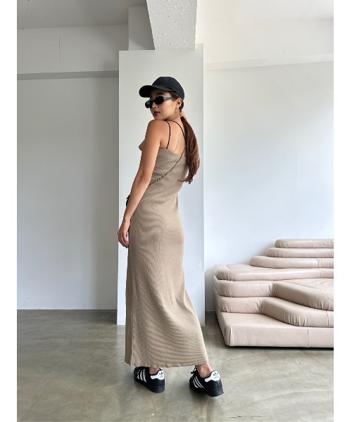 TRUNC（トランクエイティーエイト）の「Line Strap Slim Rib DressⅡ（ワンピース・レディース・ブラック/カーキ・FREE）」の18枚目の写真