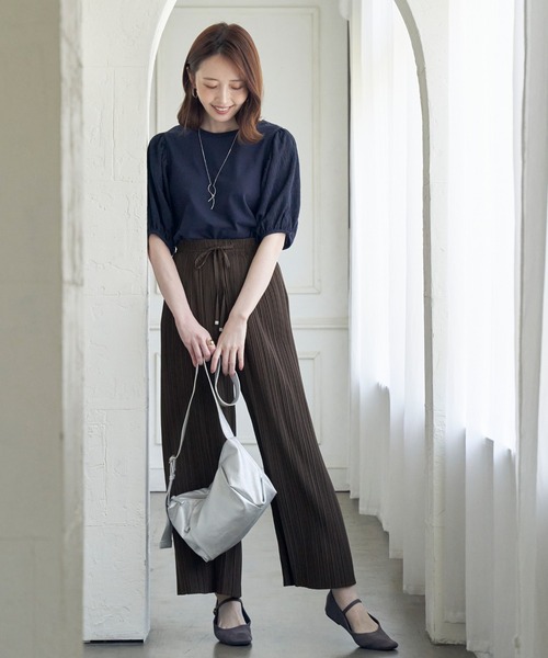 ikka（イッカ）の「袖フクレ切り替え半袖プルオーバー（Tシャツ/カットソー・レディース・ネイビー/オフホワイト/オレンジ・M/L/S）」の9枚目の写真