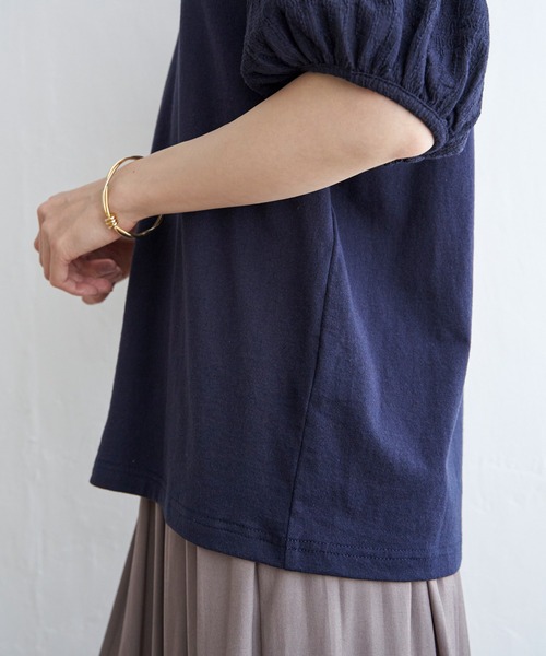 ikka（イッカ）の「袖フクレ切り替え半袖プルオーバー（Tシャツ/カットソー・レディース・ネイビー/オフホワイト/オレンジ・M/L/S）」の18枚目の写真