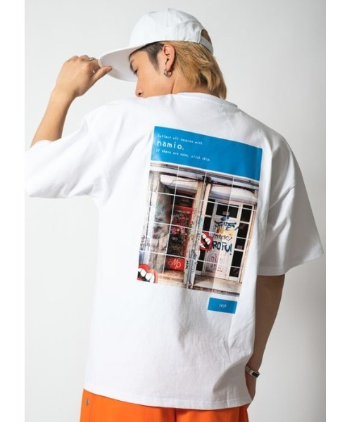 RE730(アールイーセブンサーティー)の「RE730 かくれんぼしているなみおくん 半袖ビッグシルエットTシャツ(Tシャツ/カットソー・メンズ・オフホワイト/ブラック・MEDIUM/LARGE/X-LARGE)」の7枚目の写真