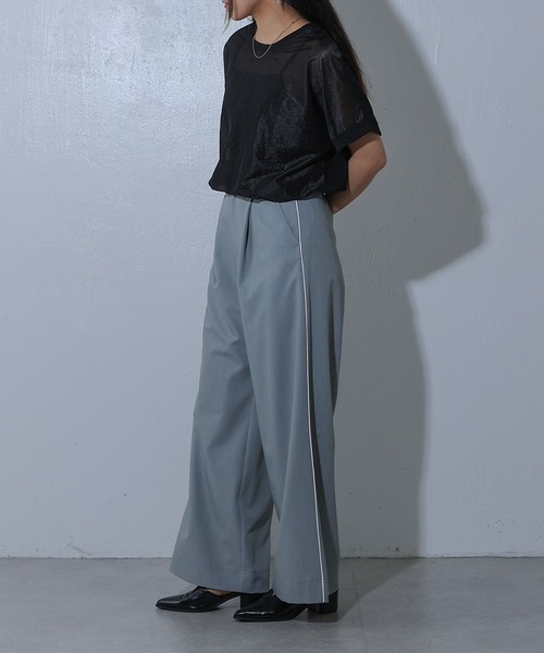 COLONY 2139（コロニートゥーワンスリーナイン）の「グリッターシアードッキングTee（Tシャツ/カットソー・レディース・ブラック/オフホワイト/グレー・FREE）」の19枚目の写真