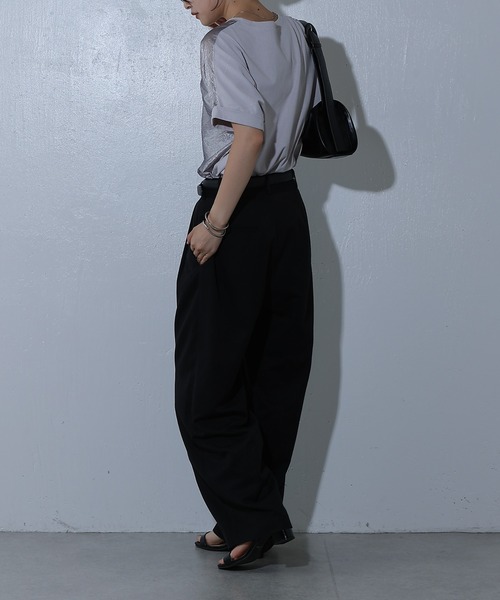 COLONY 2139（コロニートゥーワンスリーナイン）の「グリッターシアードッキングTee（Tシャツ/カットソー・レディース・ブラック/オフホワイト/グレー・FREE）」の12枚目の写真